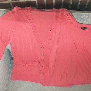 Talbots 1x light orange twinset